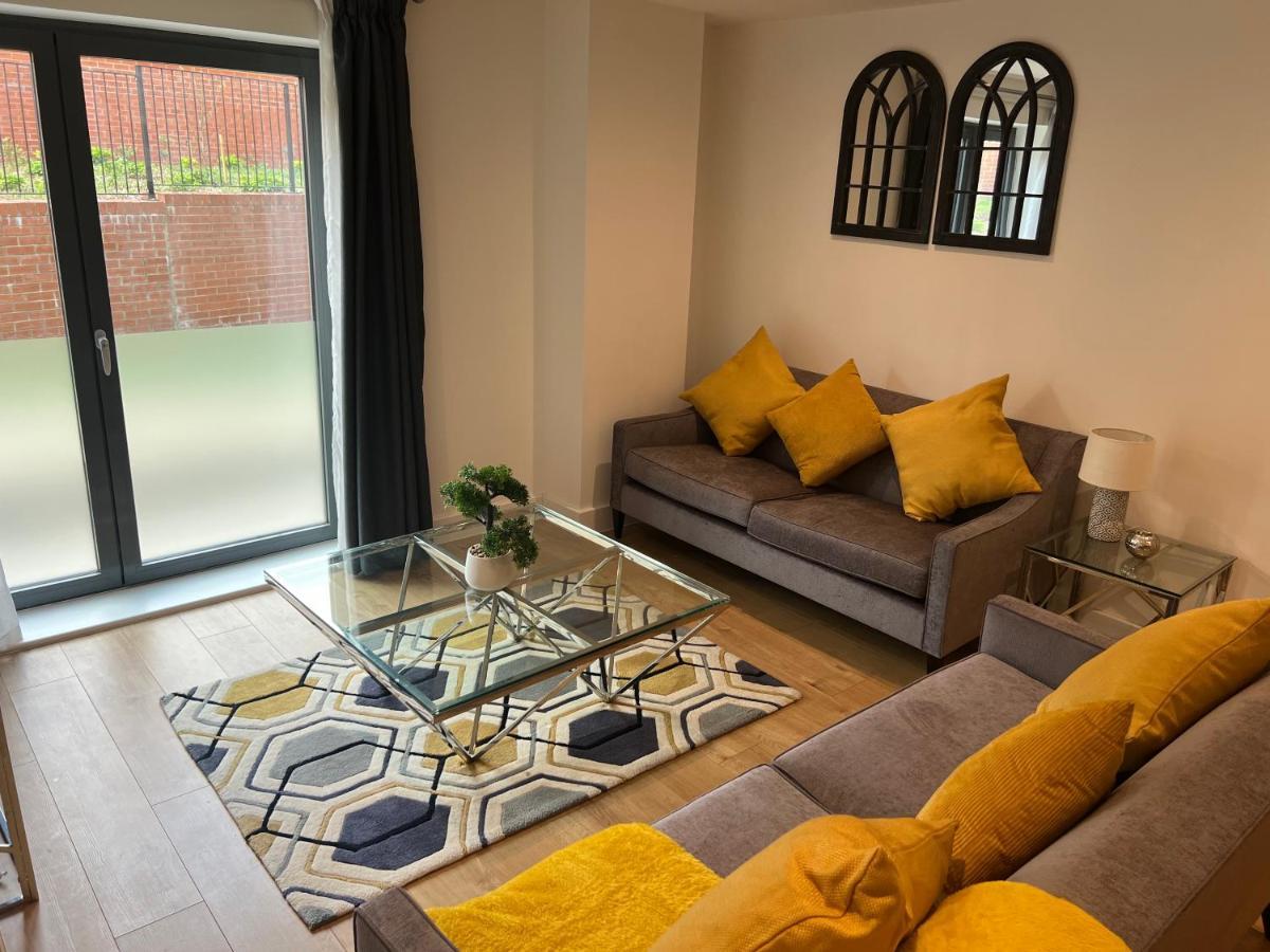 Lovely 2 Bed Apartment In Leeds Centre Kültér fotó